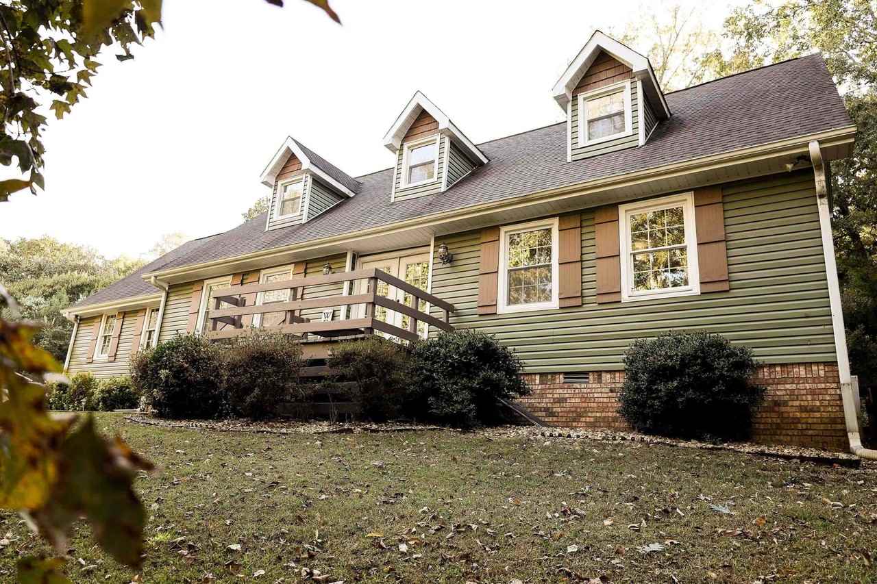164 Mountain Top Rd - Photo 2 of 50