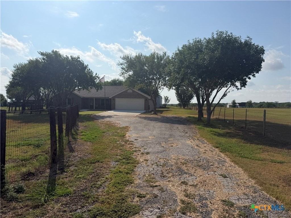 433 W Klein Rd - Photo 2 of 29