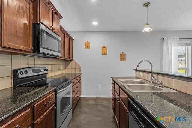 209 Sugar Maple Ct - Photo 3 of 7