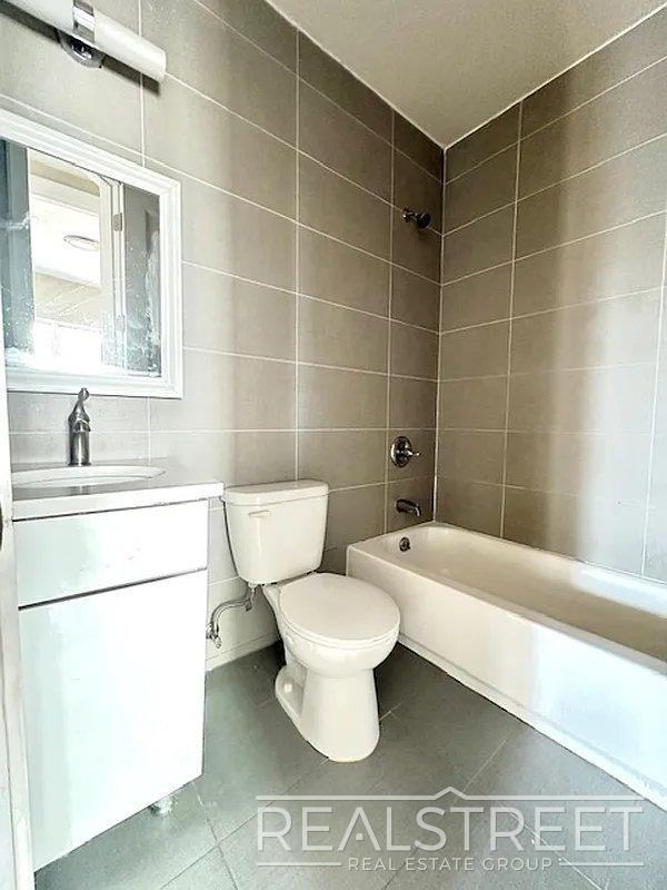 314 Park Ave - Photo 6 of 6