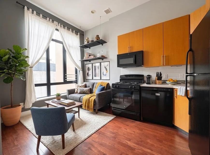 1190 Bedford Ave - Photo 2 of 6