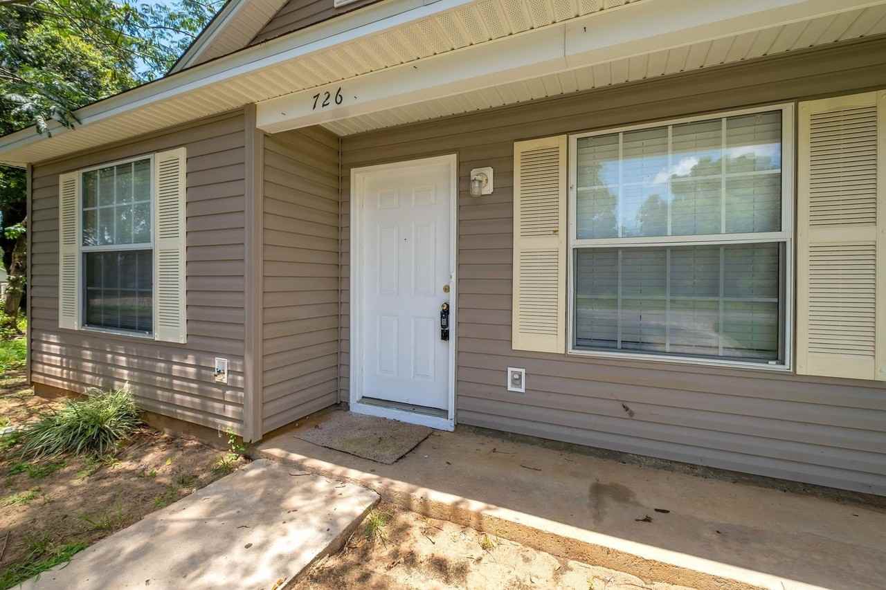 726 Wies St - Photo 6 of 27