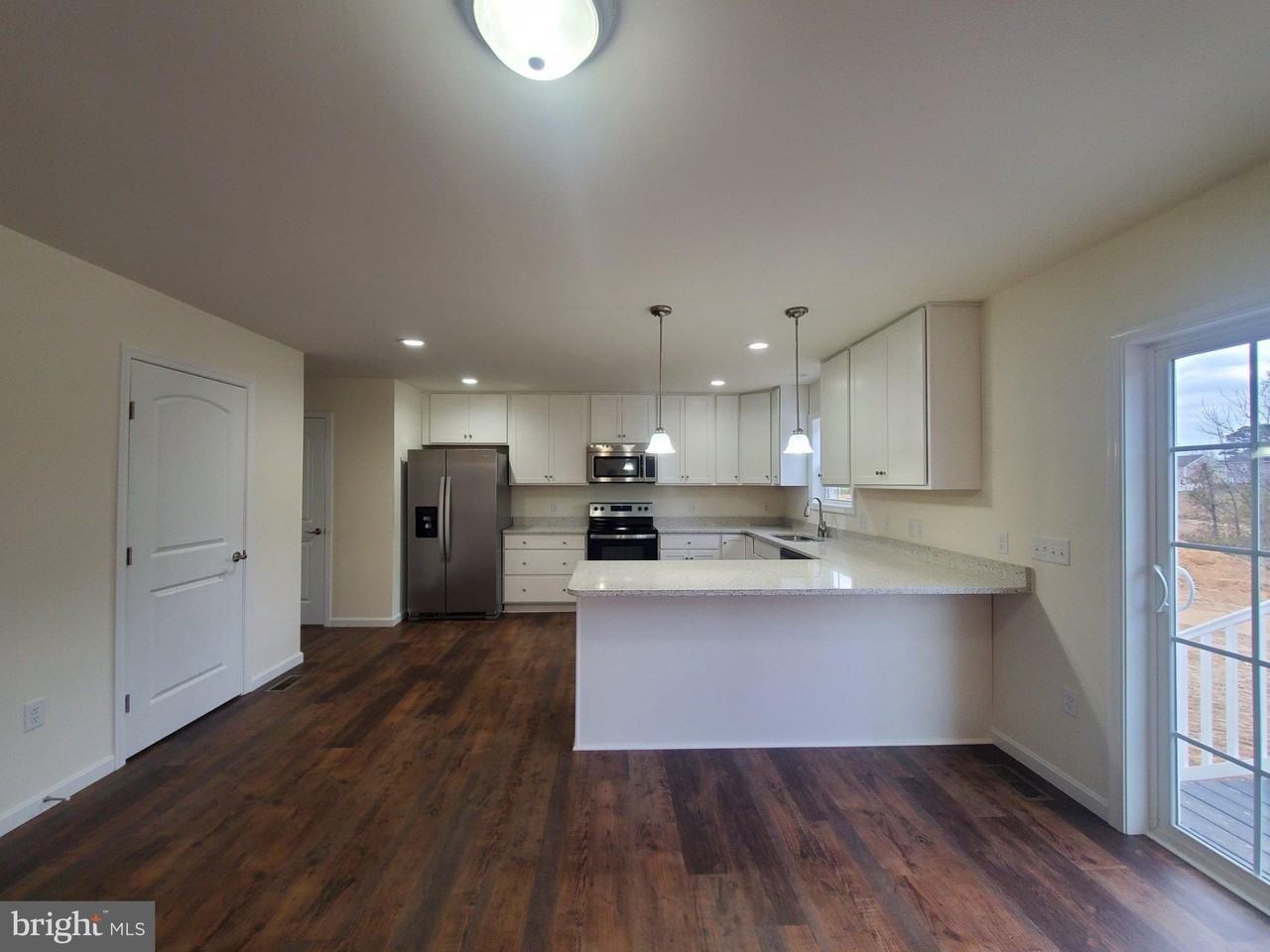 141 Cilento Dr - Photo 7 of 50