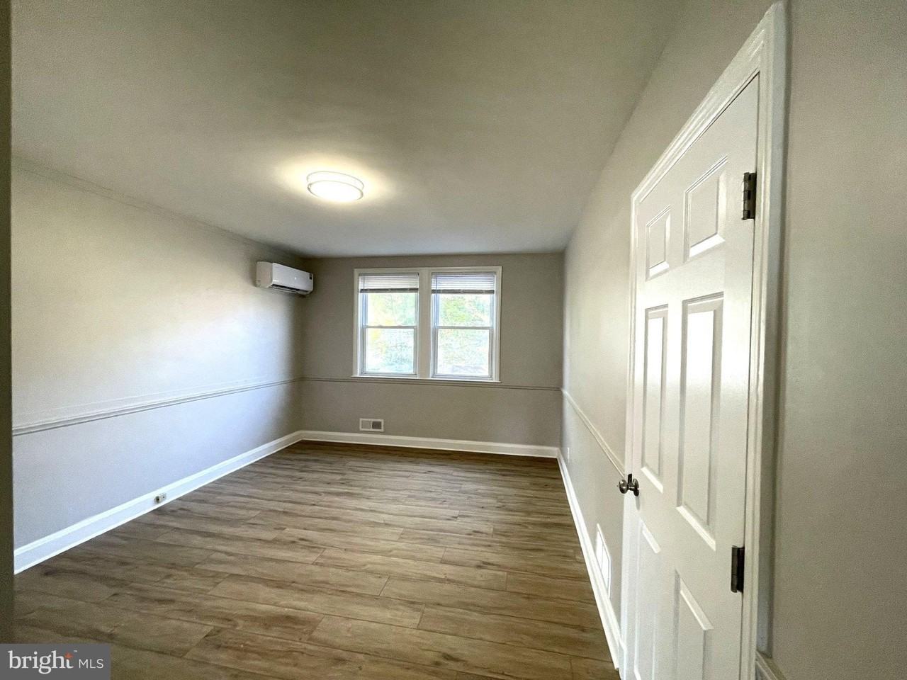 1528 Upshire Rd #1 - Photo 5 of 23