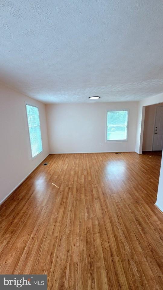 6288 Blue Dart Pl - Photo 4 of 32