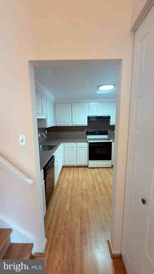 6288 Blue Dart Pl - Photo 6 of 32