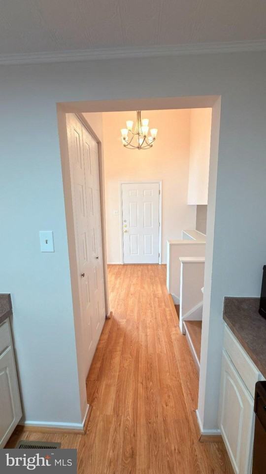6288 Blue Dart Pl - Photo 7 of 32
