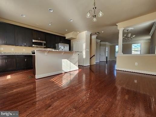 22623 Sweetspire Dr - Photo 4 of 17