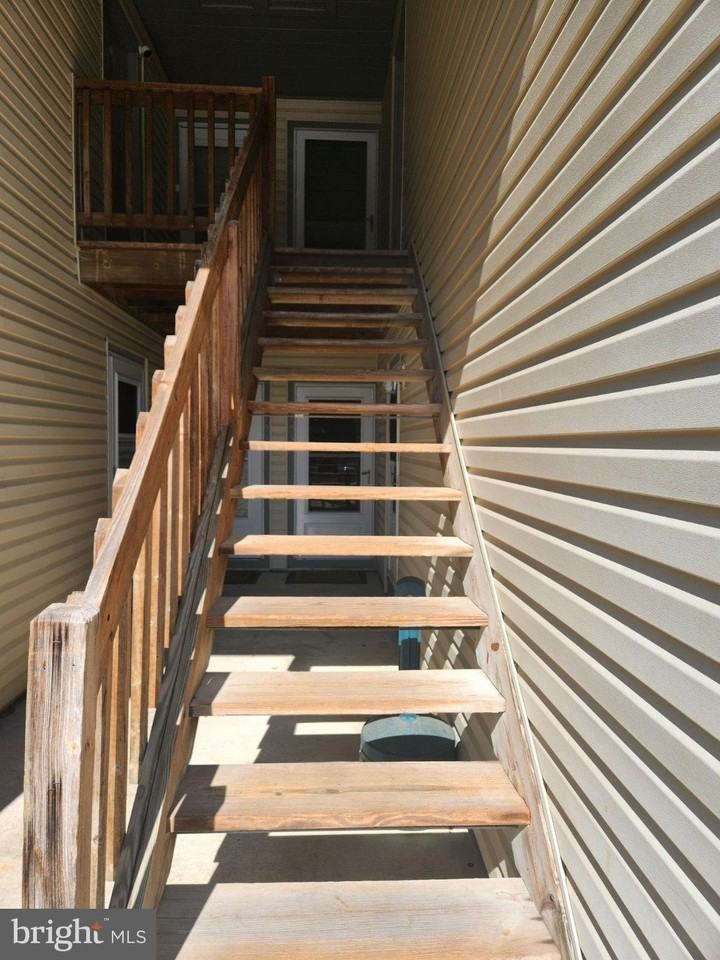 2102 The Woods - Photo 3 of 32
