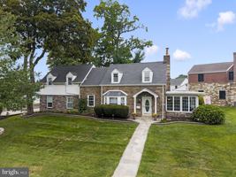 featured image of 79 Manor Cir