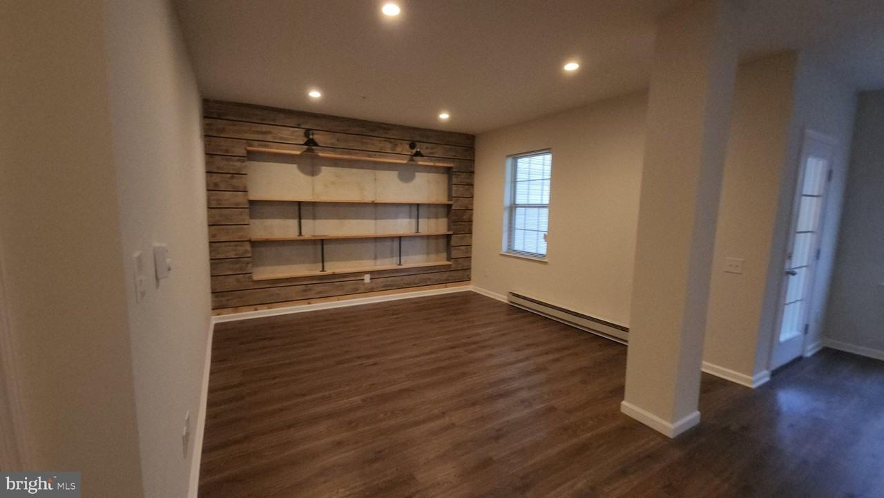 26 Eagle Ln - Photo 4 of 31
