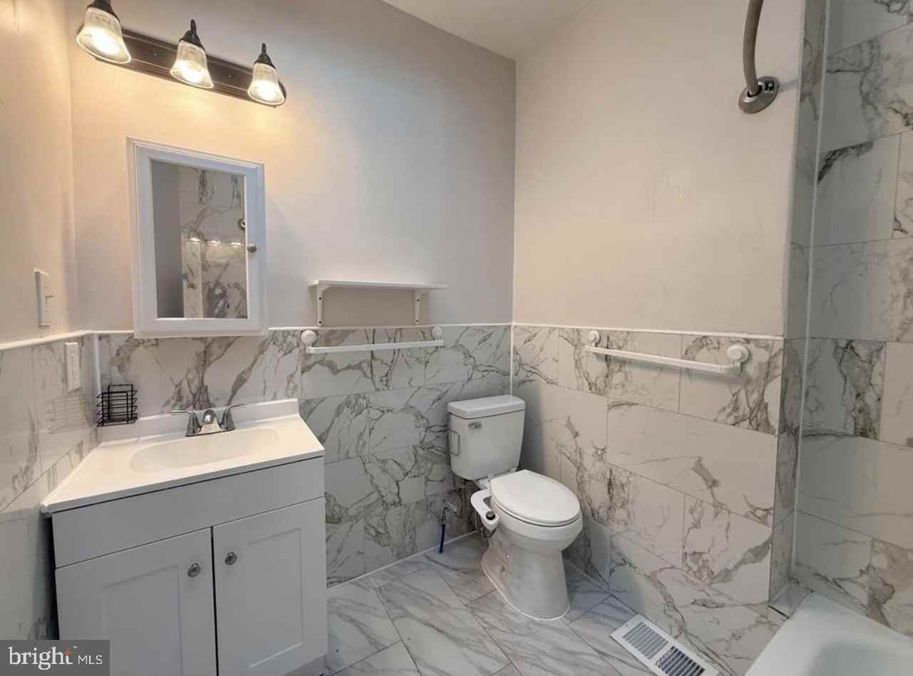 5717 Haverford Ave - Photo 7 of 25