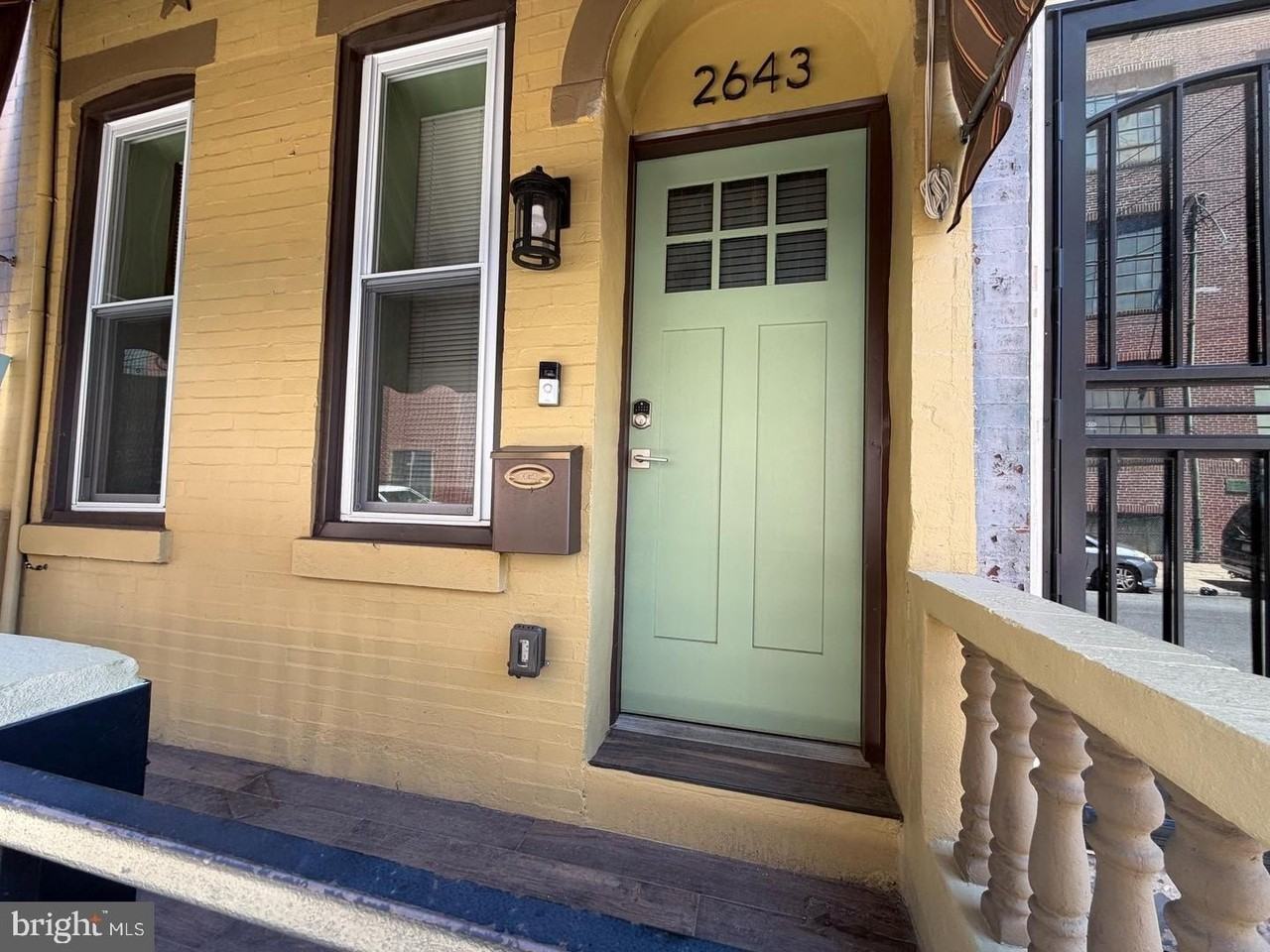 2643 N Mascher St - Photo 2 of 23