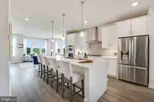 featured image of 119 Market Sq Nw #38