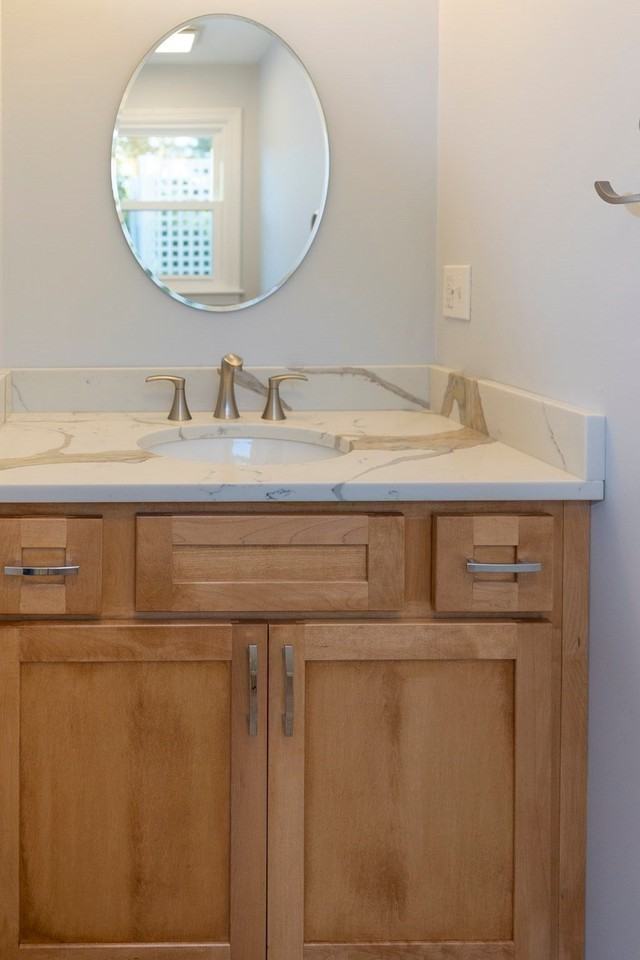 122 Leedham St - Photo 7 of 30