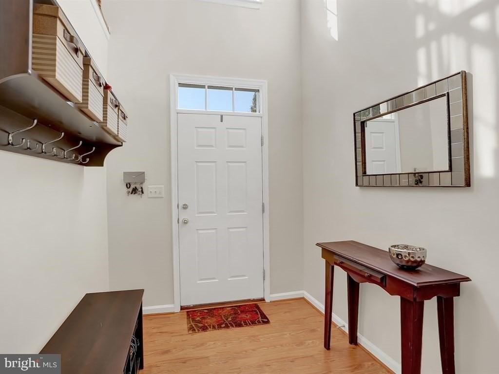 21040 Tioga Ter - Photo 3 of 27
