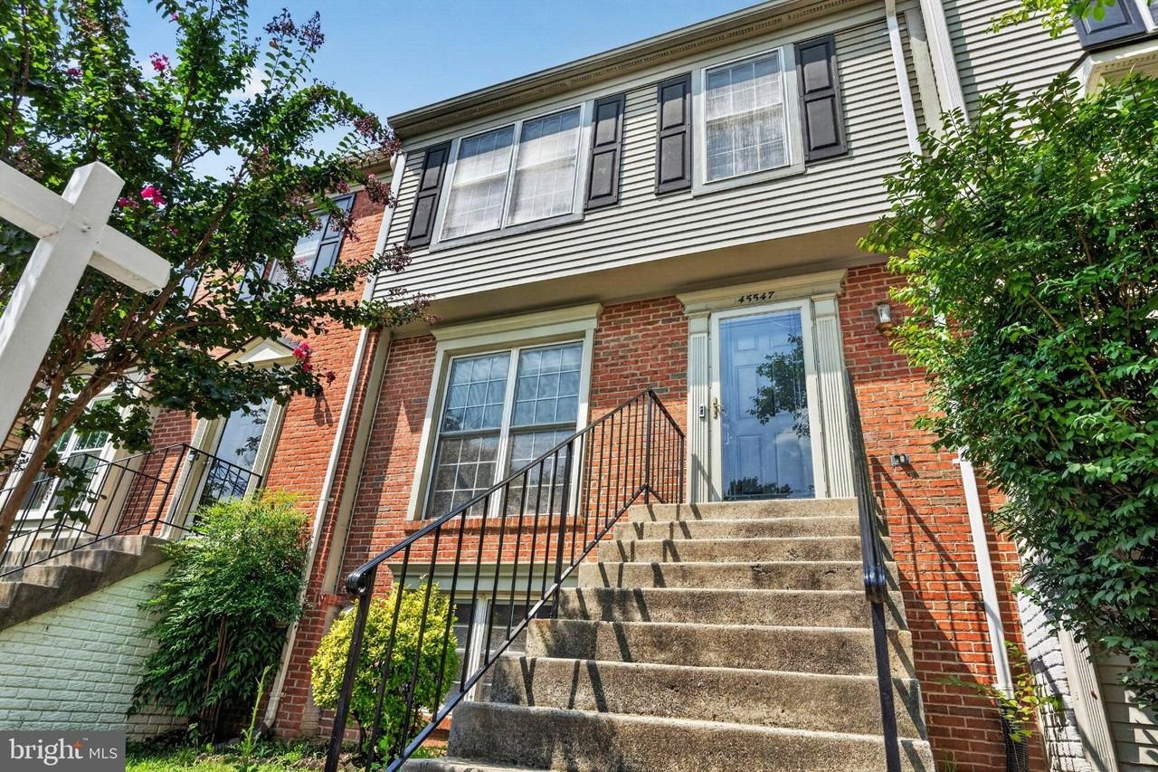 45547 Hutchens Sq - Photo 2 of 49