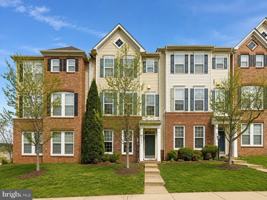 featured image of 22631 Hawkbill Sq