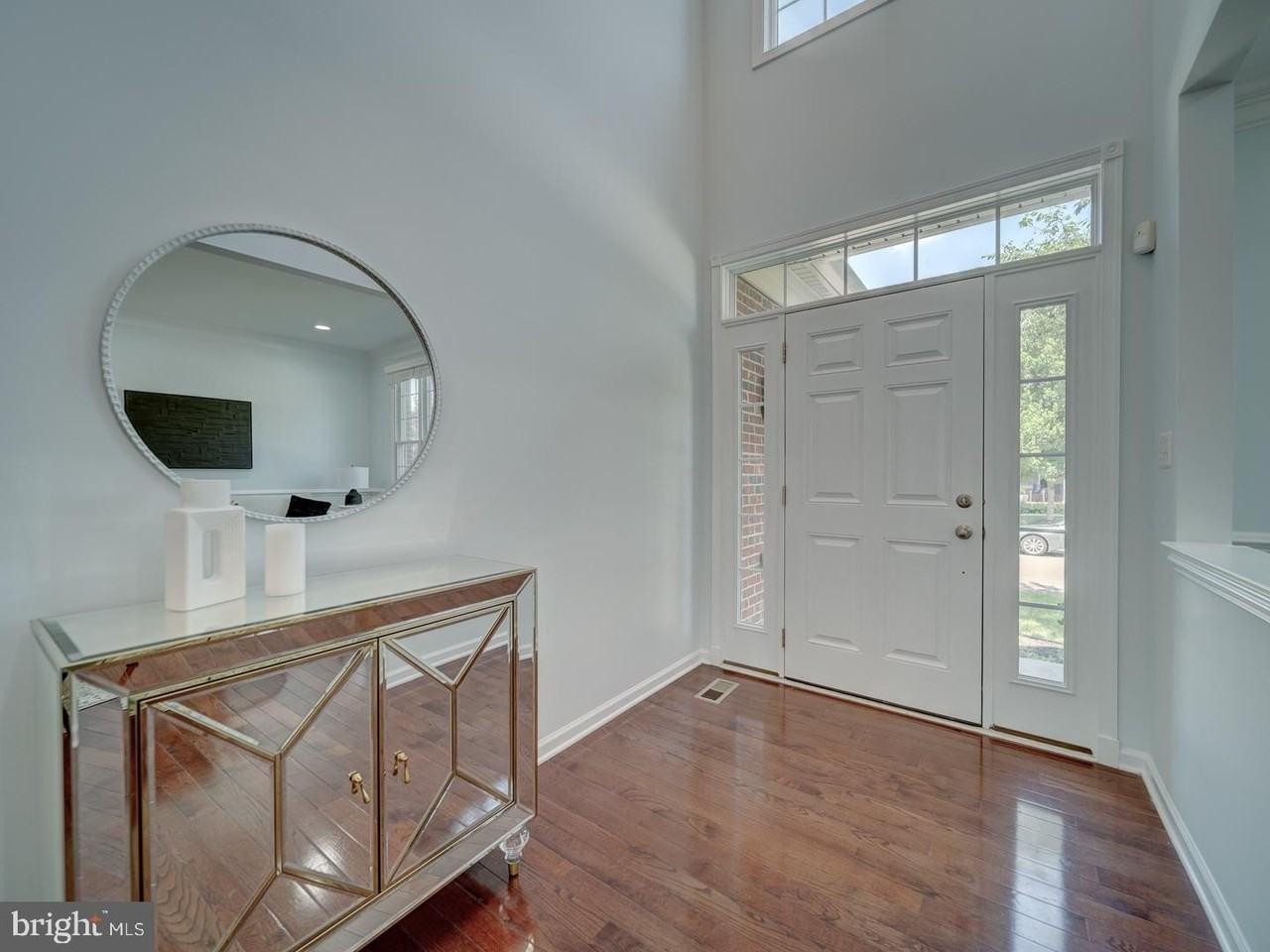 43320 Barnstead Dr - Photo 5 of 50