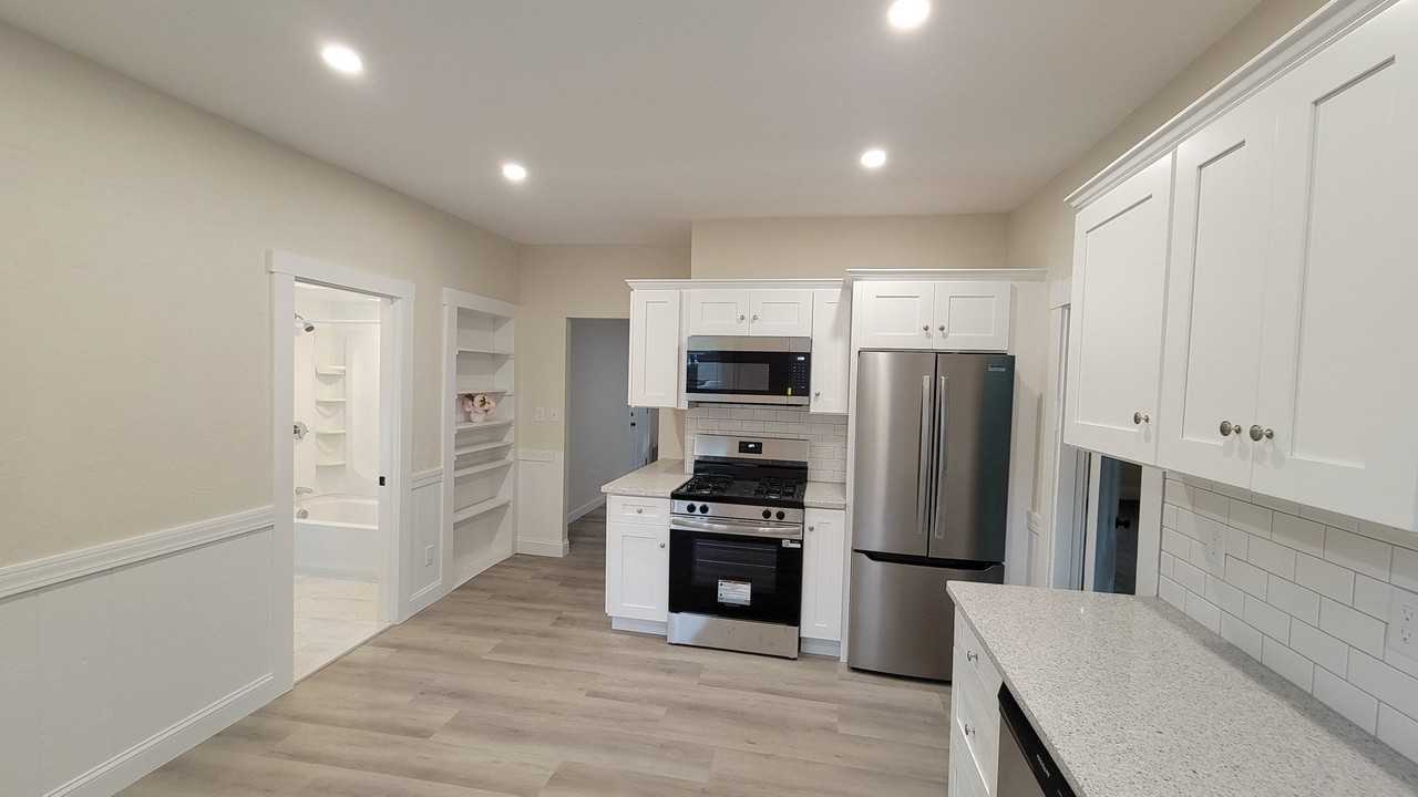 64 Edinboro St - Photo 4 of 14