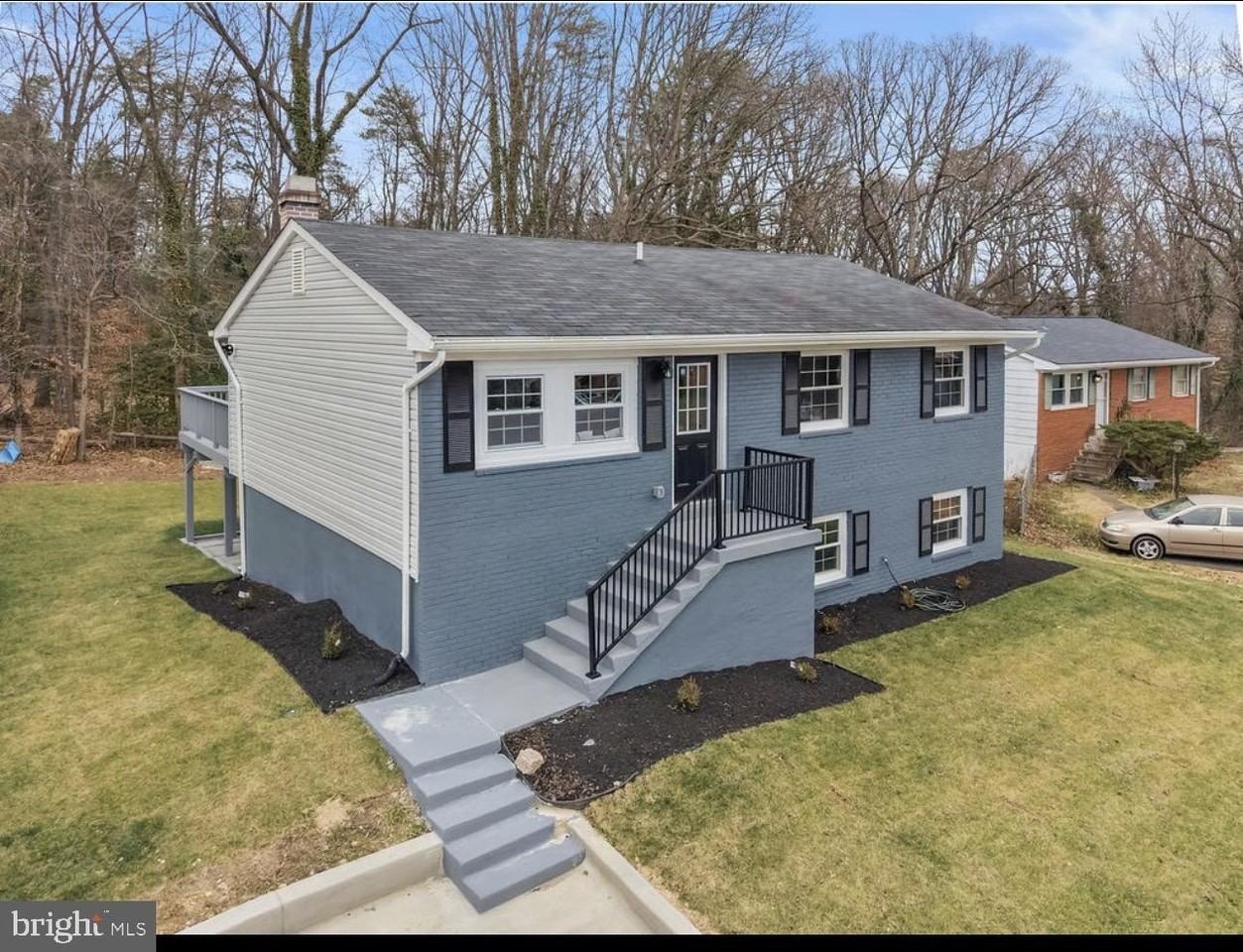 4604 Kentwood Ln - Photo 6 of 14