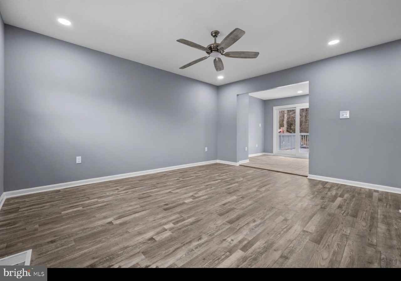 4604 Kentwood Ln - Photo 7 of 14