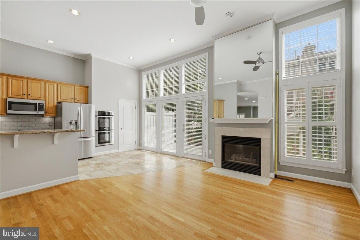 10249 Winged Elm Cir - Photo 7 of 34