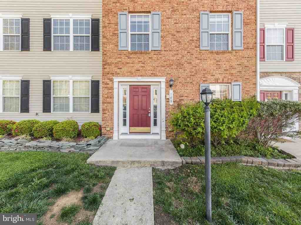 108 Clearwater Ct - Photo 2 of 21