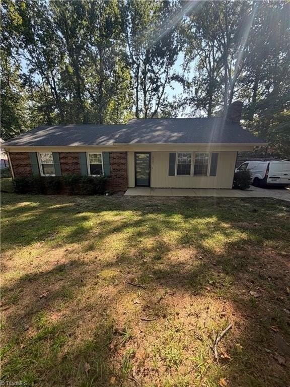 3301 Bristle Cone Rd - Photo 2 of 26