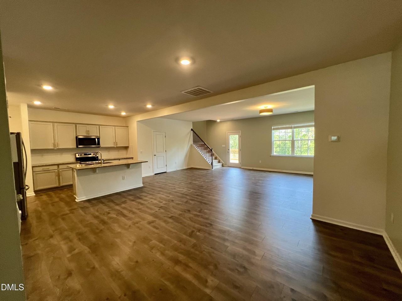 41 River Bank Rd - Photo 5 of 41