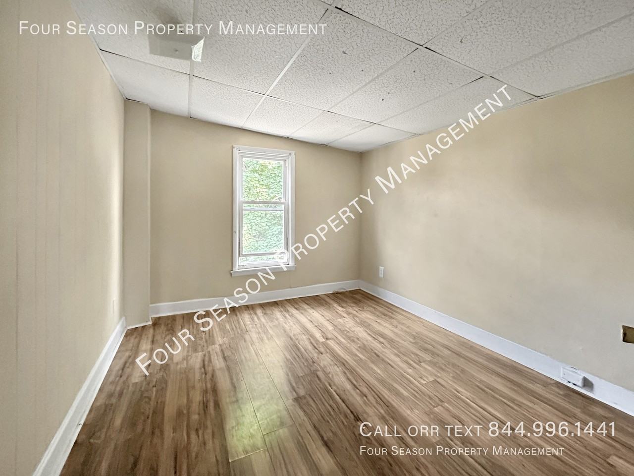 306 S Locust St #306 - Photo 4 of 19