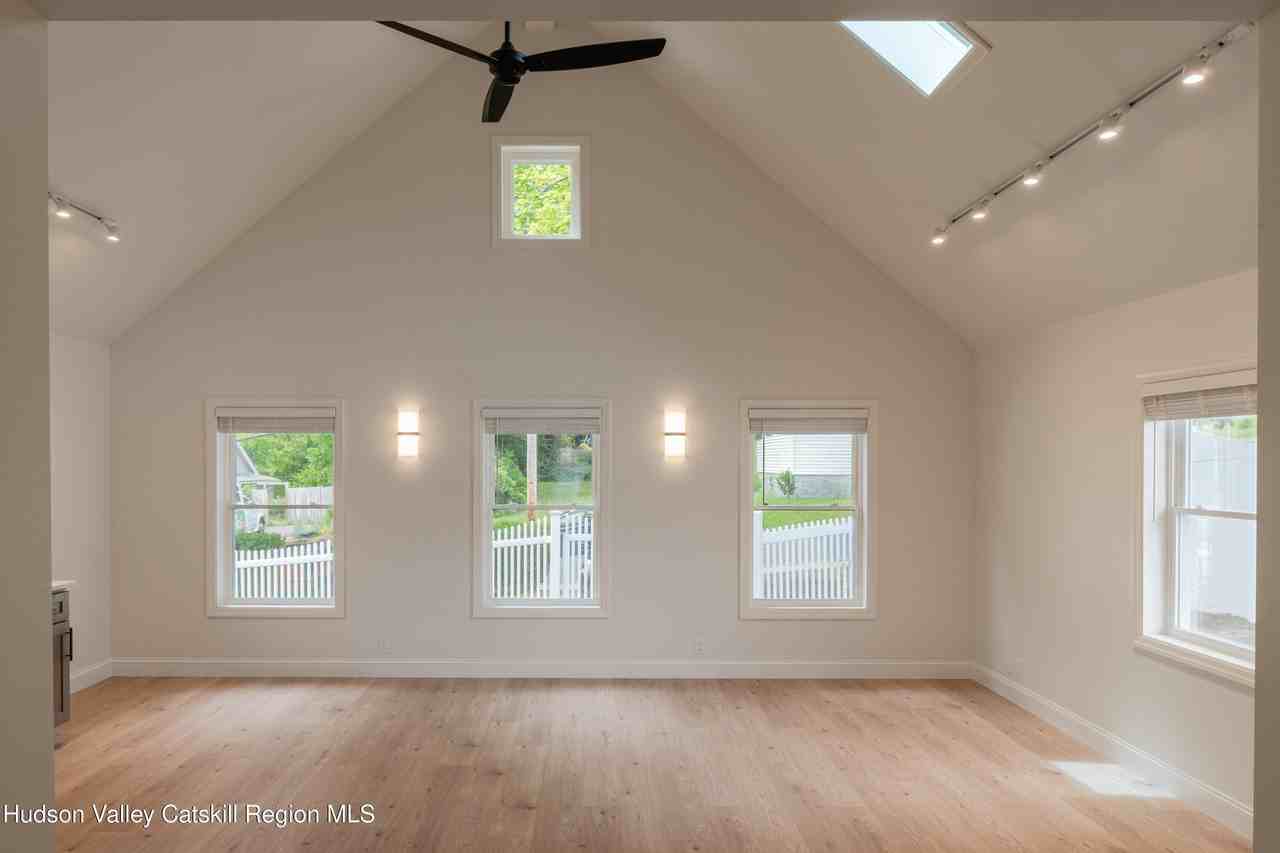 136 Newkirk Ave - Photo 2 of 13