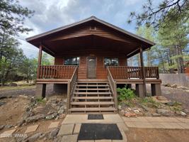 featured image of 2967 La Paz Way