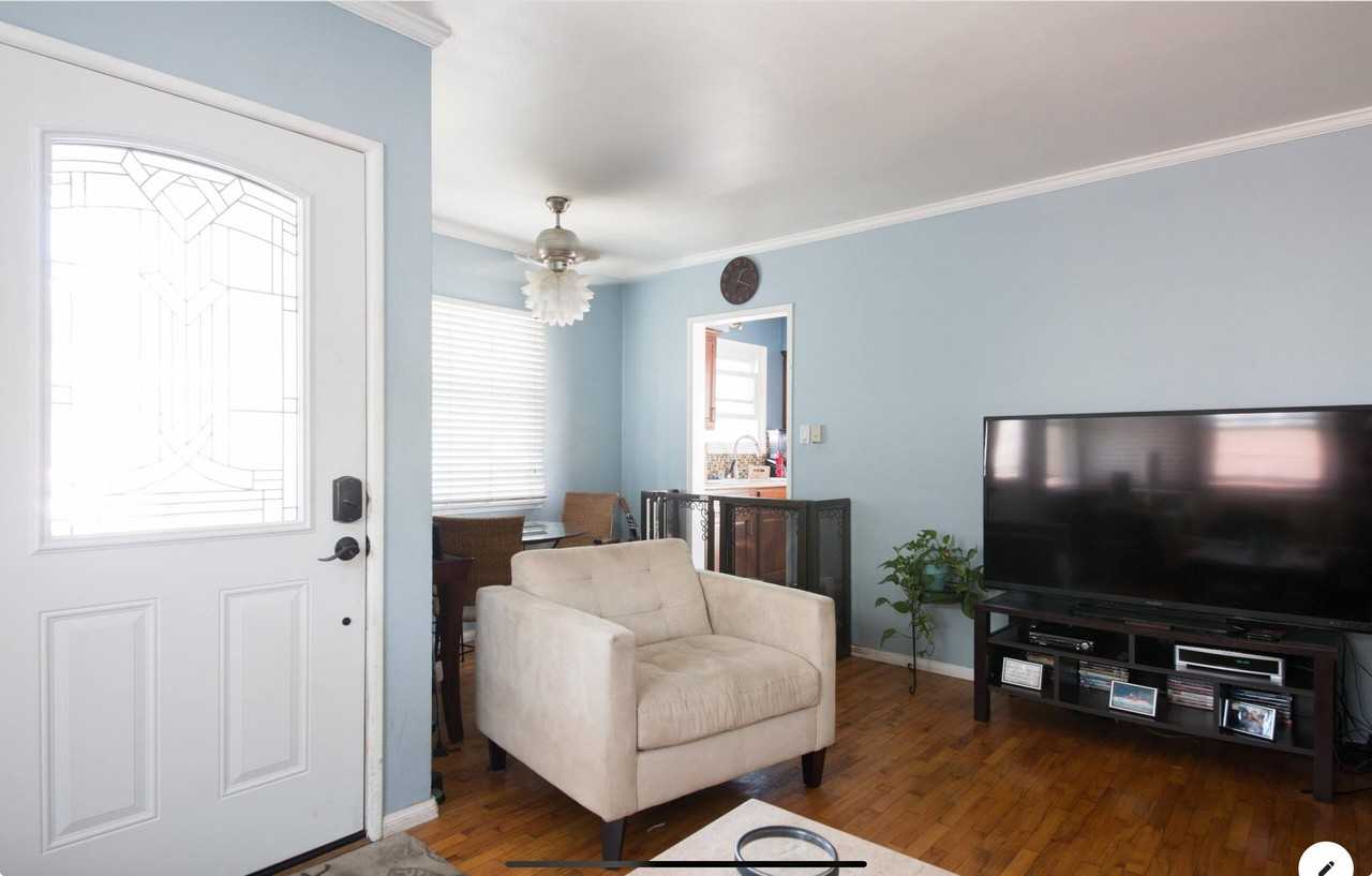 W Beach Ave - Photo 4 of 15
