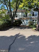 featured image of 692 Danbury Ct