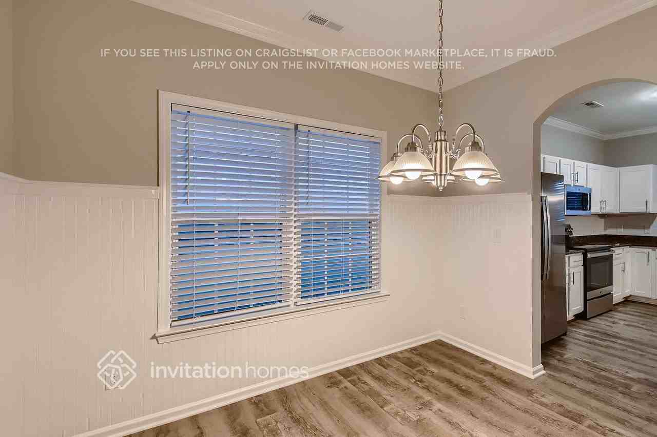 745 Inwood Hill Dr - Photo 7 of 27