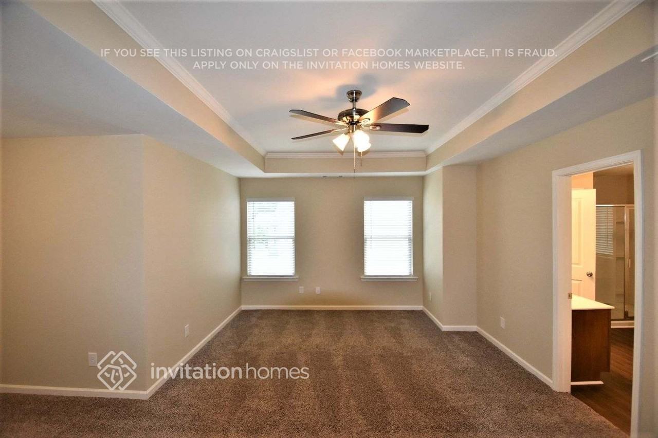 1482 Ewing Farm Dr - Photo 6 of 9