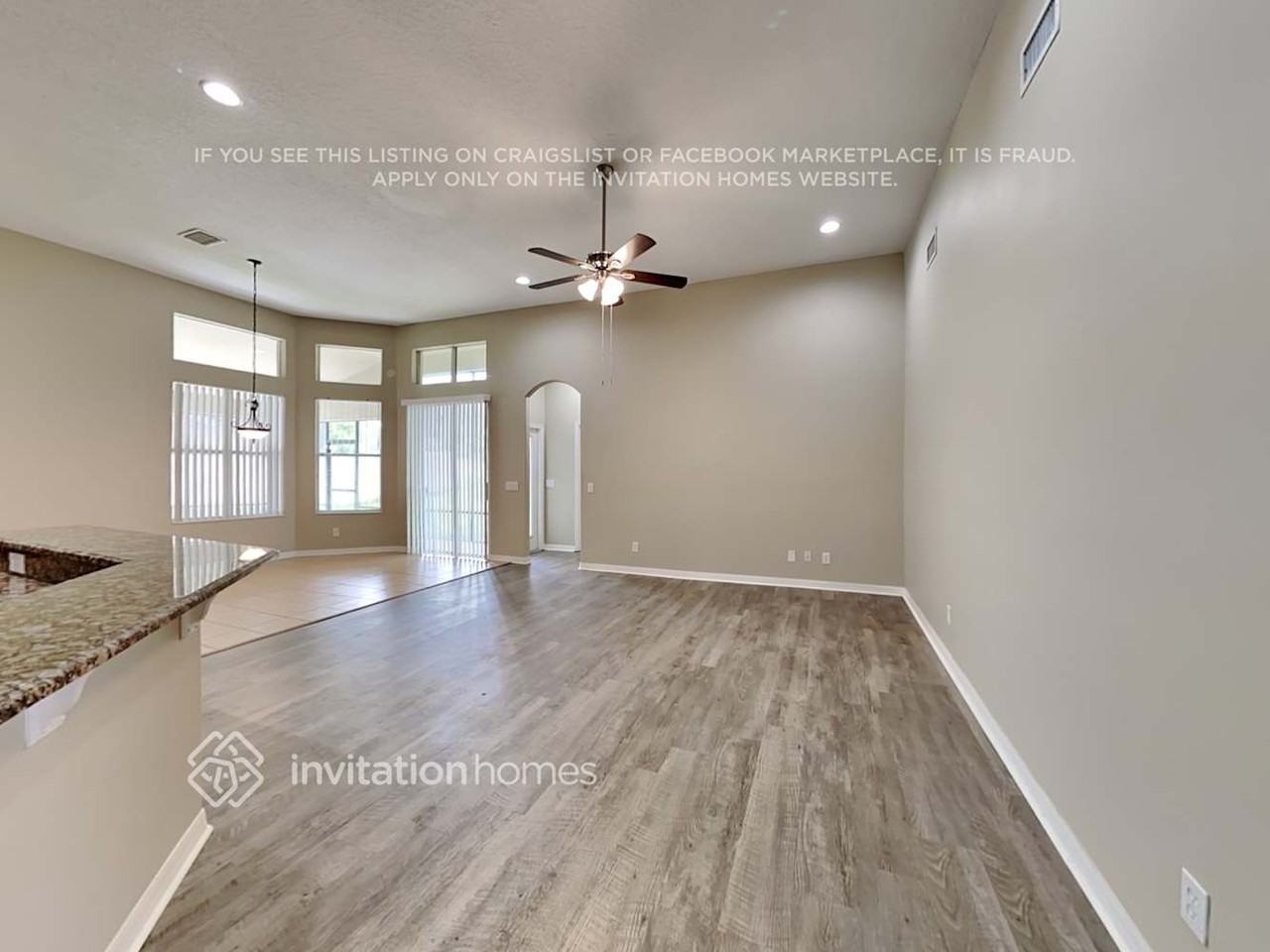 2306 Fountain Grass Dr - Photo 4 of 27