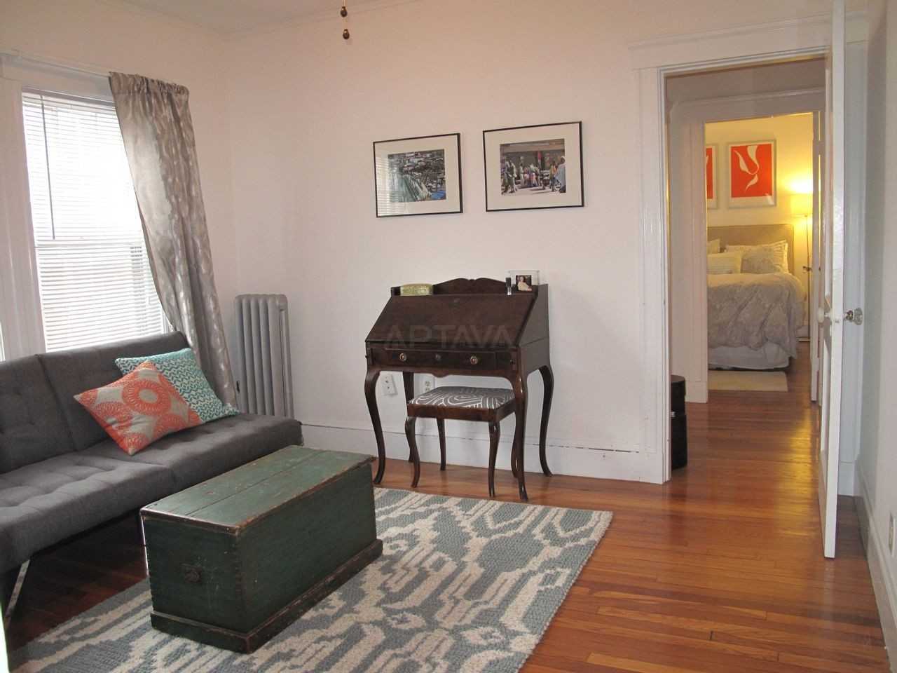 7 Newberne St #1 - Photo 4 of 11