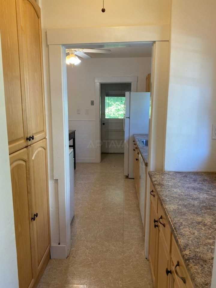 7 Newberne St #1 - Photo 5 of 11