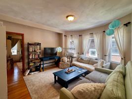 featured image of 146 W Adams St