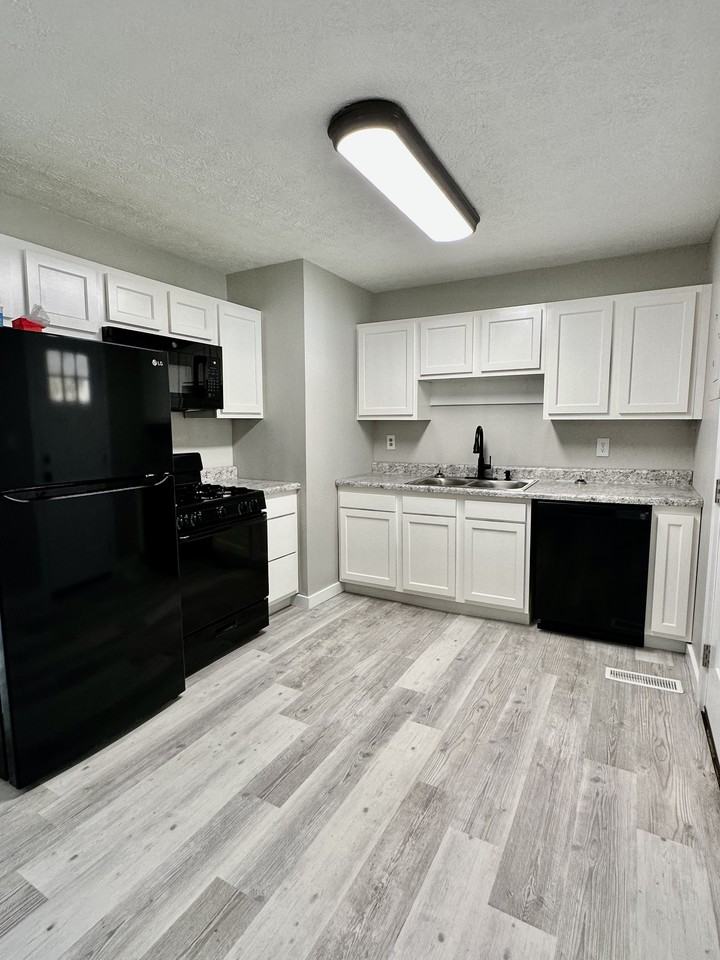 230 Pleasant Vly #1 - Photo 5 of 20