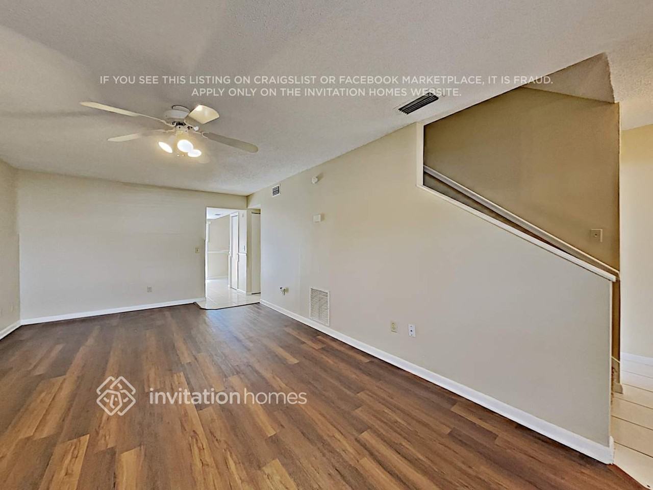 12415 Kiwi Ave - Photo 5 of 17