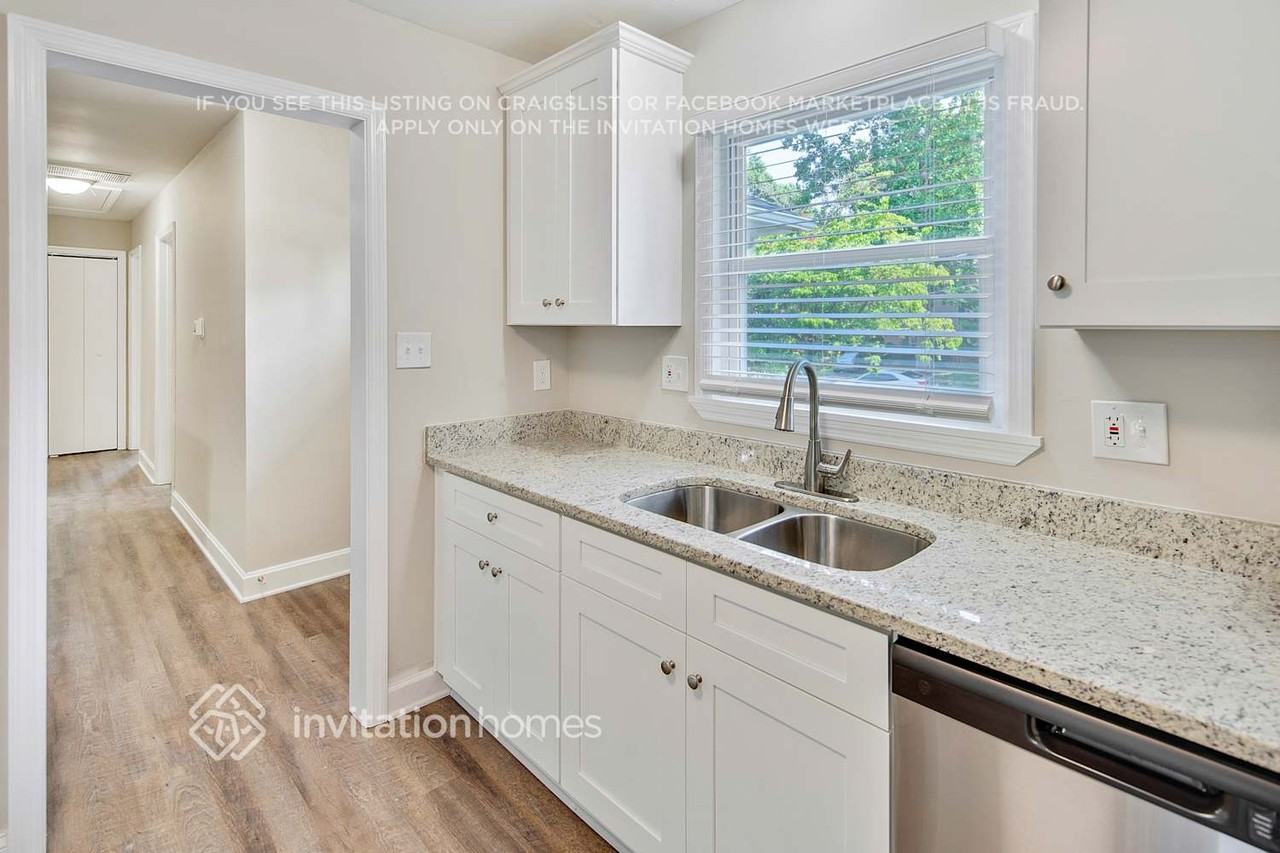 5009 Brooktree Dr - Photo 7 of 23