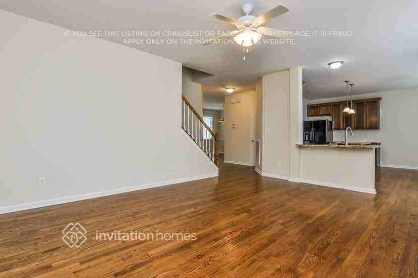 4204 Prelude St - Photo 6 of 23