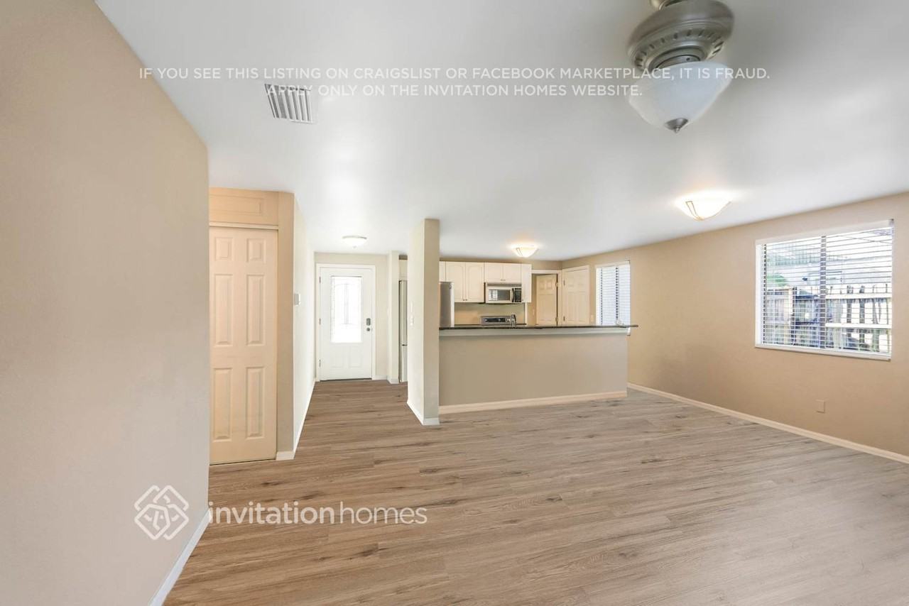 3010 Hanna Ct - Photo 4 of 20