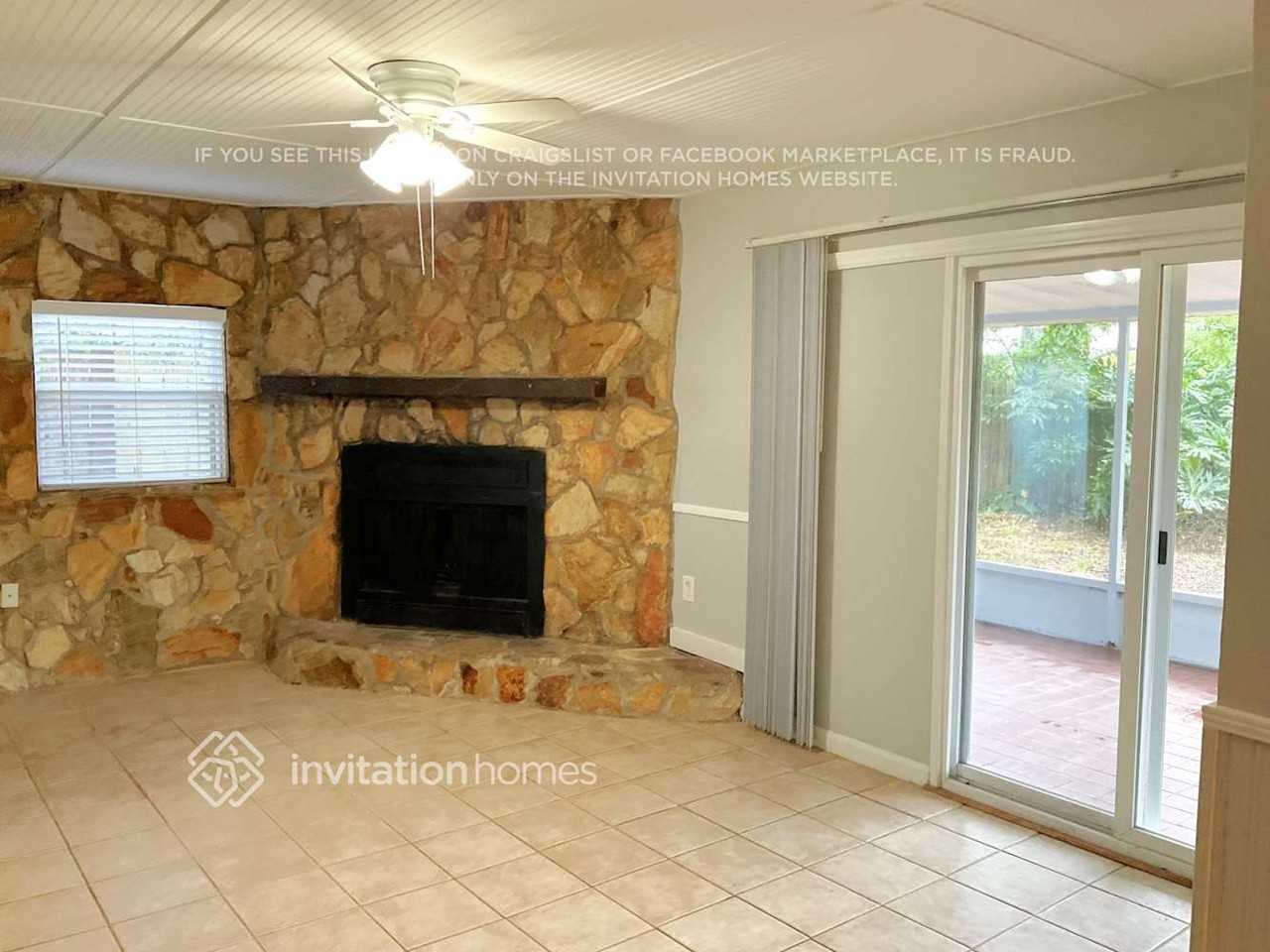 1627 Bentin Dr S - Photo 3 of 16
