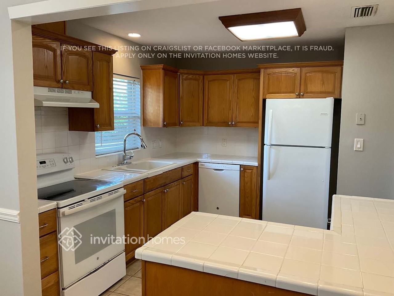 1627 Bentin Dr S - Photo 6 of 16