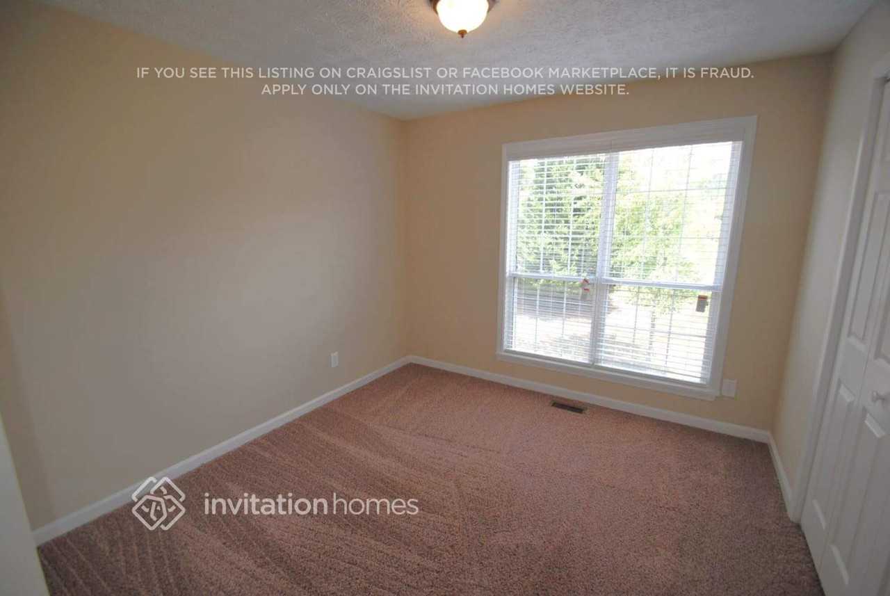 3333 Windgate Dr - Photo 5 of 8