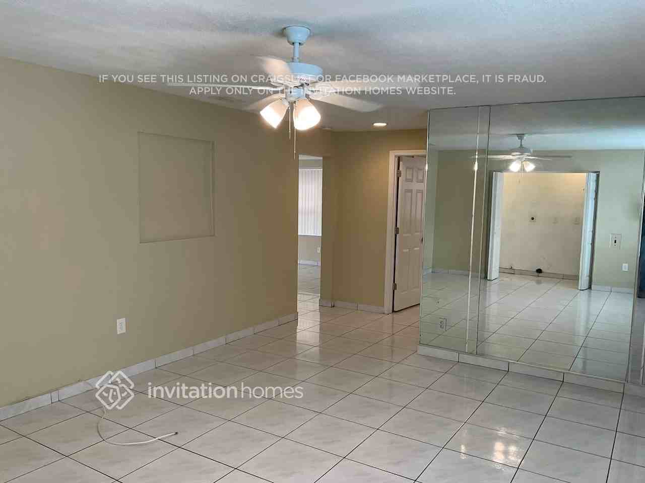 6250 38th Ave N - Photo 4 of 9